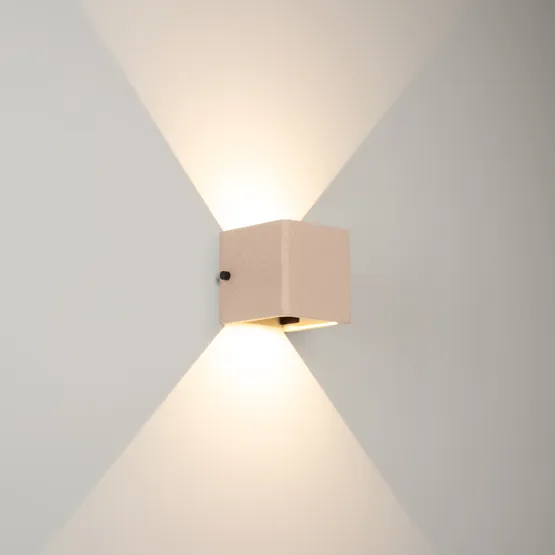 Фото #3 товара Светильник LGD-PERAN-WALL-S120x120-6W Warm3000 (Light ivory, 0-80 deg, 230V) (Arlight, IP65 Бетон, 3 года)